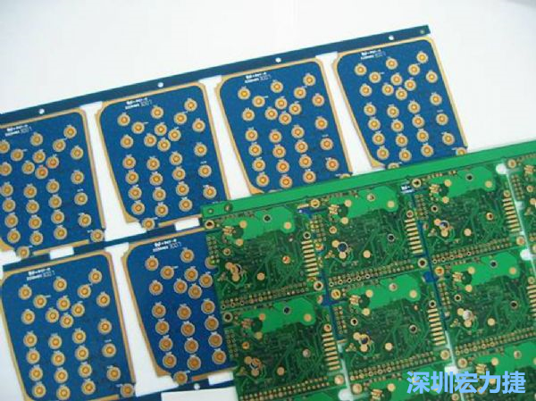 PBC與HDI等硬質(zhì)載板因應(yīng)不同構(gòu)型的結(jié)構(gòu)組裝需求，能做的彈性設(shè)計(jì)有限，必須搭配FPC軟板進(jìn)行整合設(shè)計(jì)。